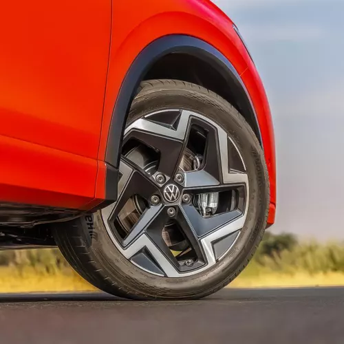 19-inch “Coventry” Alloy wheels
