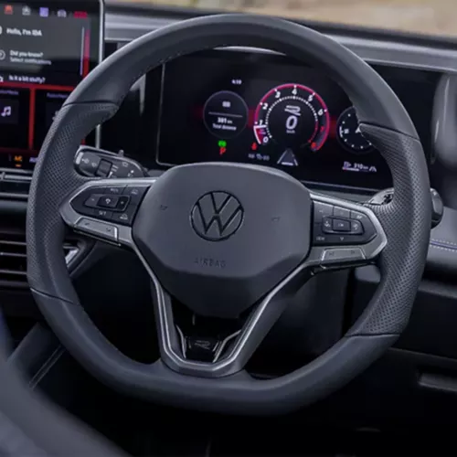 Leather-wrapped multi-function sports steering wheel​